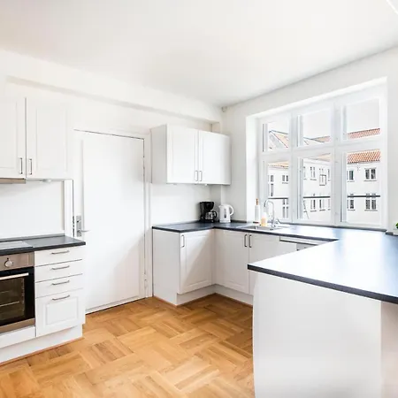 165m2 Luxury Flat In Center Lägenhet